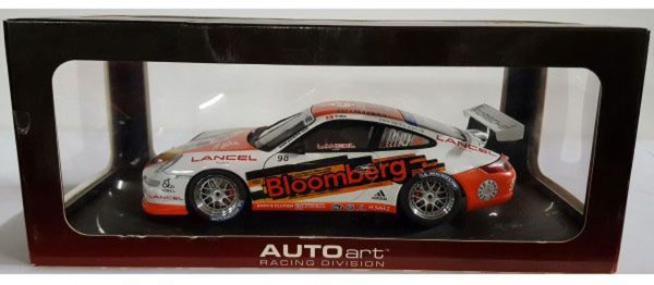 1:18 Porsche 911 (997) GT3 Cup "Bloomberg", Auto Art