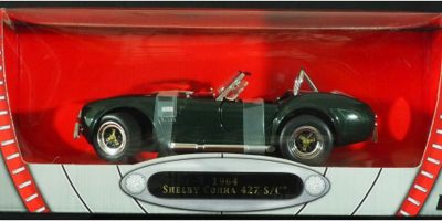 1:18 1964 Ford Shelby Cobra 427 S/C, British Racing Green, Road Signature