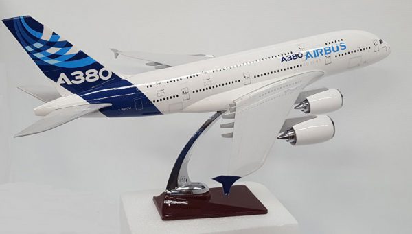 1:160 Scale Airbus A380